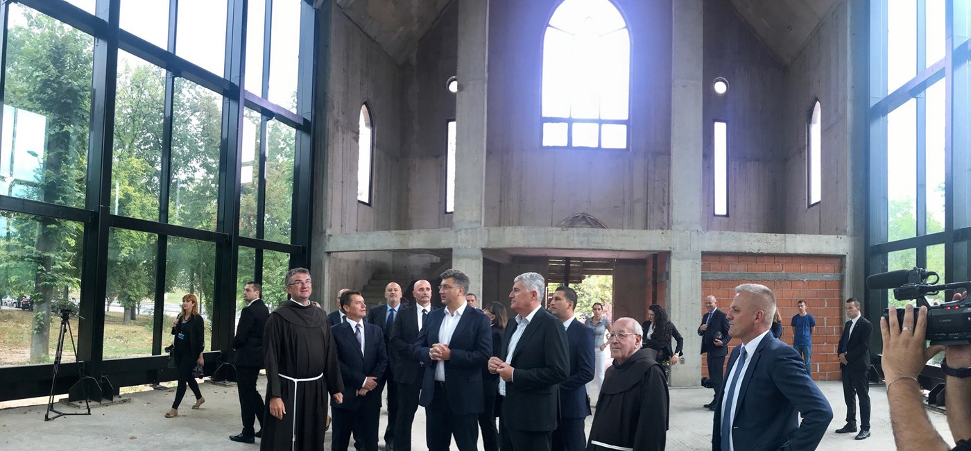 Predsjednik Vlade Plenković: Skrbimo o ravnopravnosti hrvatskoga naroda i prijateljskim odnosima s BiH